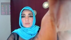 HijabiMilf's hot Picture