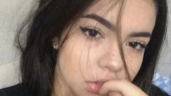 GULACIYAM's hot Picture