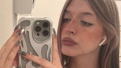 aliceeye's hot Picture