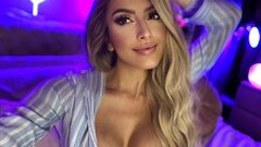 Skye Rhodes's hot Picture