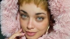 Sueca's hot Picture