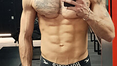 Mikeeeel's hot Picture