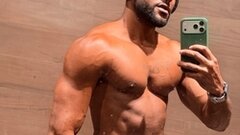 Black Dominador's hot Picture