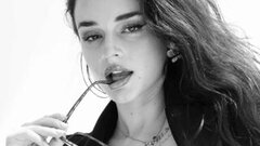 Zoya Raven's hot Picture