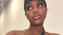 zoemovesme's hot Picture