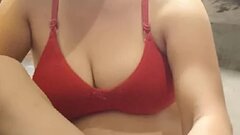 Priyabhabhicpl's hot Picture