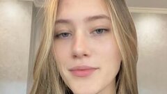 ElizabethDebicki's hot Picture