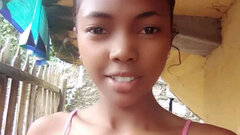 Sandratriniaina's hot Picture