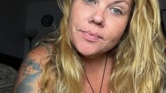 Haluley's hot Picture