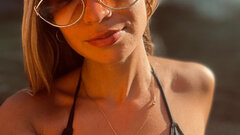 Giii's hot Picture