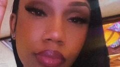 LuxeLola's hot Picture