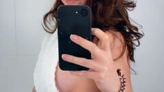 Ginger Hot's hot Picture