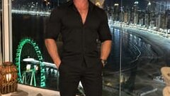 Leo Barao's hot Picture