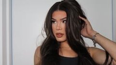 Alupita's hot Picture