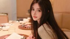 Coloily's hot Picture