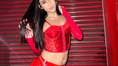 Lara Z7's hot Picture